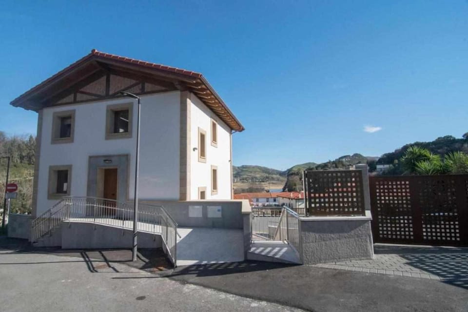 Casa Rural Mugarri Bed and Breakfast in Basque Country