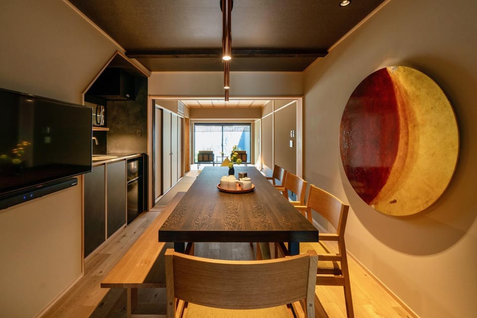 Living room, Seating area, Dining area