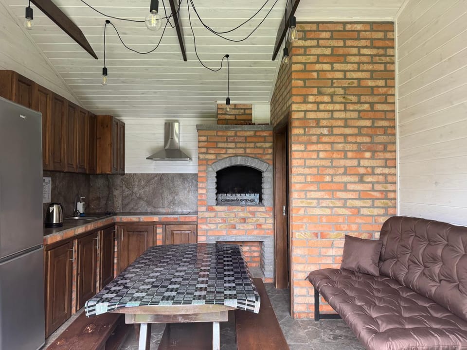 Сімейний куточок House in Ukraine