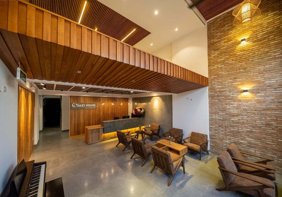 Communal lounge/ TV room