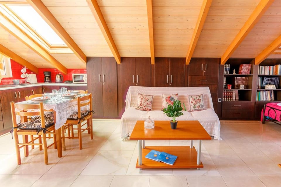 Luxurious Sofita in Preveza Apartment in Peloponnese, Western Greece and the Ionian