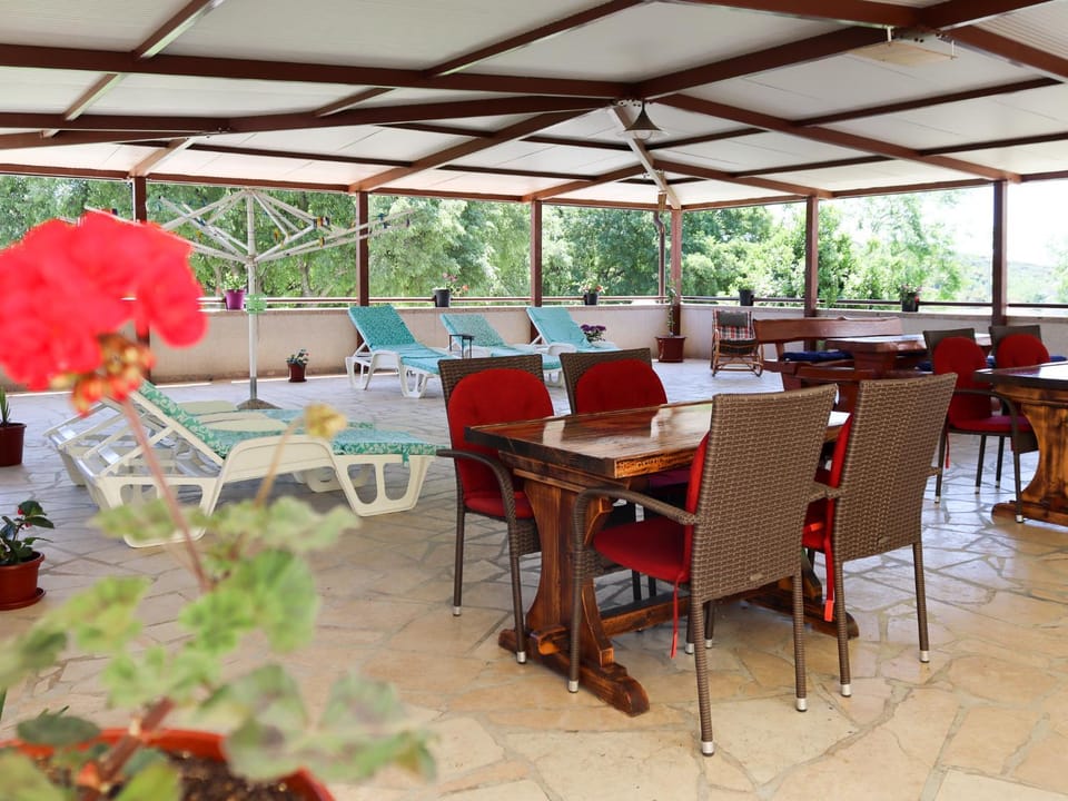 BBQ facilities, Balcony/Terrace