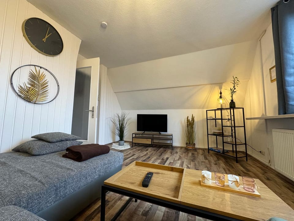 Communal lounge/ TV room, TV and multimedia
