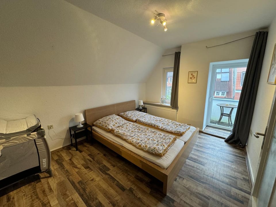Bed, Bedroom, cot