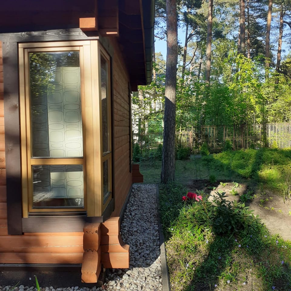 Facade/entrance, Natural landscape, Garden