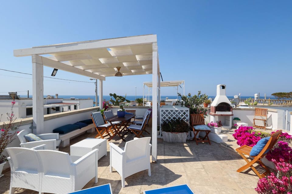 Property building, Balcony/Terrace