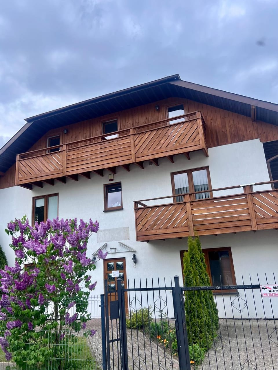 Property building, Day