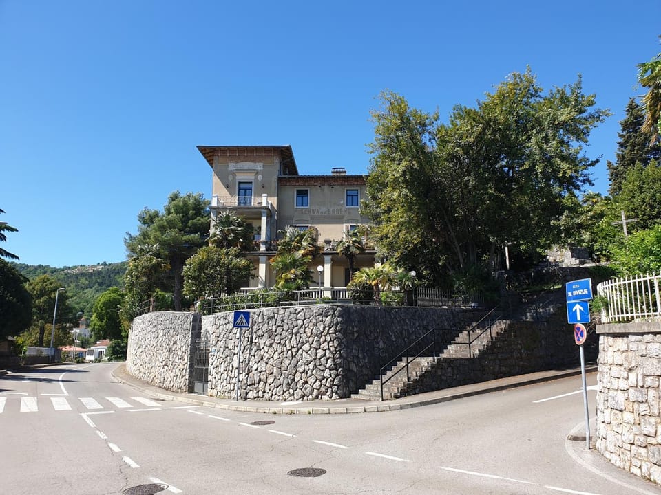 Property building, Landmark view