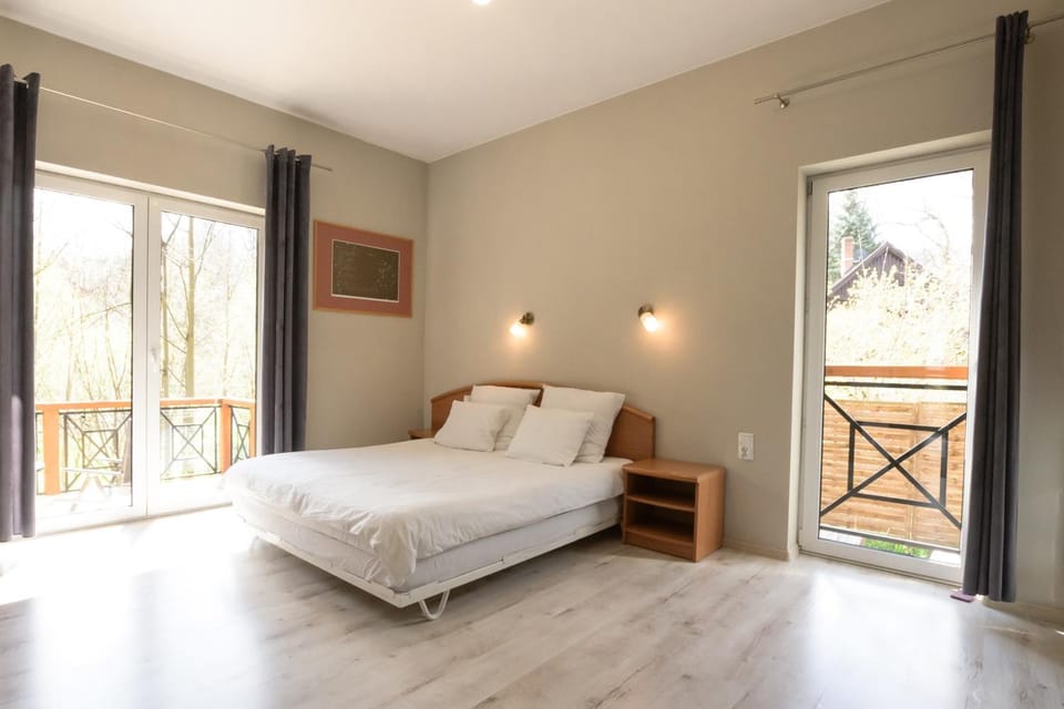 Wysokie Horyzonty Bed and Breakfast in Lower Silesian Voivodeship