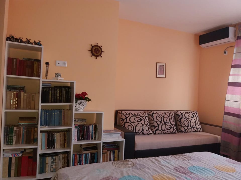 Къща за гости АКАЦИЯ Bed and Breakfast in Varna Province