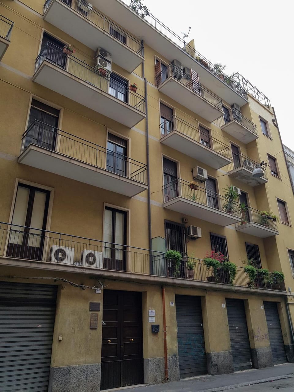 Property building, Facade/entrance