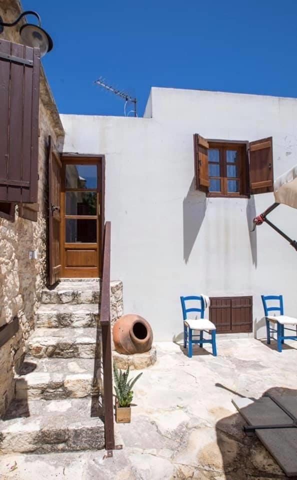 DROUSHIA CORNER HOUSE House in Paphos District