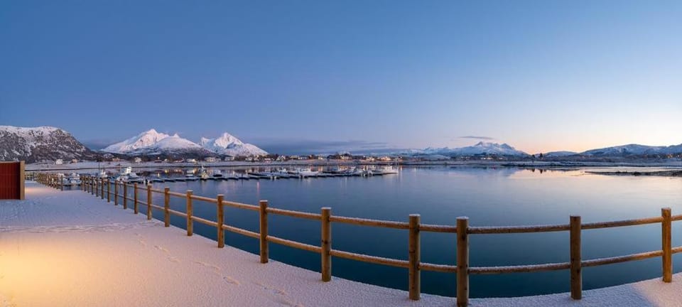 Lilleeideholmen Sjøhusutleie Apartment in Lofoten