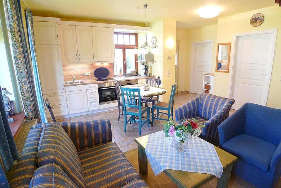 Ferienhaussiedlung Strandperlen Sanddornhof 2a (Typ VIII) House in Wustrow