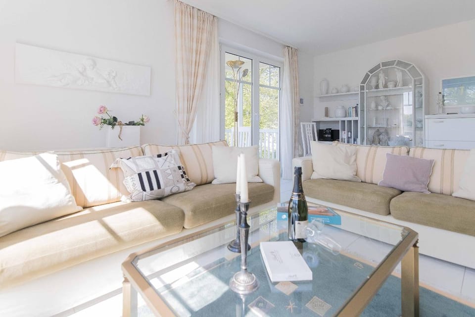 Haus zum Strand HAUS ZUM STRAND Whg 2.2 Apartment in Wustrow
