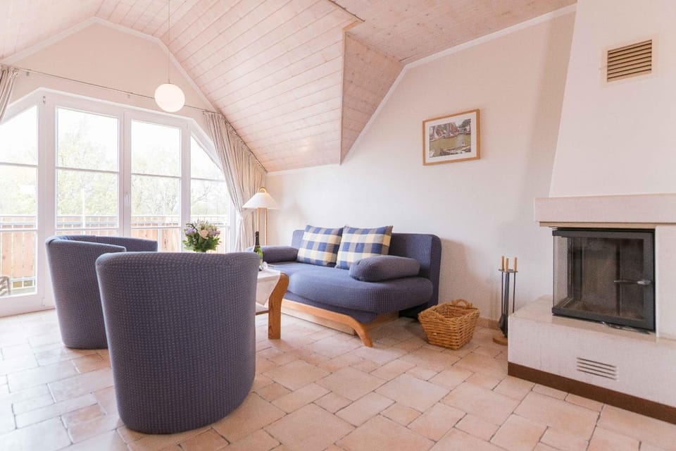 Haus WINDFLÜCHTER Whg. LF 6.2 Apartment in Wustrow