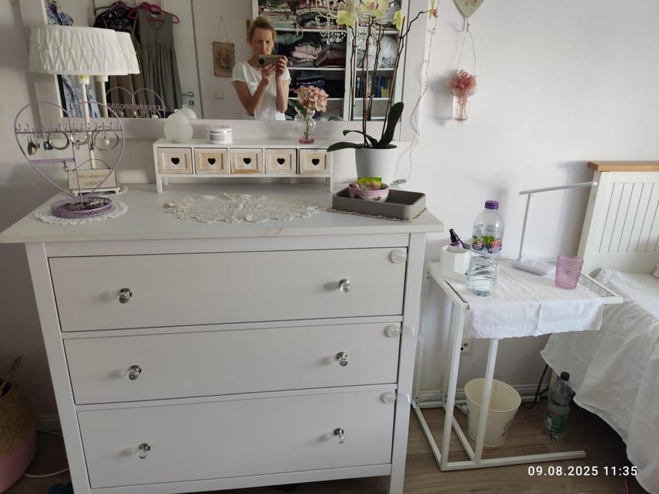 Romantischer Traum, nur 1 Tag im voraus zu buchen, mit TV inkl Netflix Vacation rental in Bielefeld