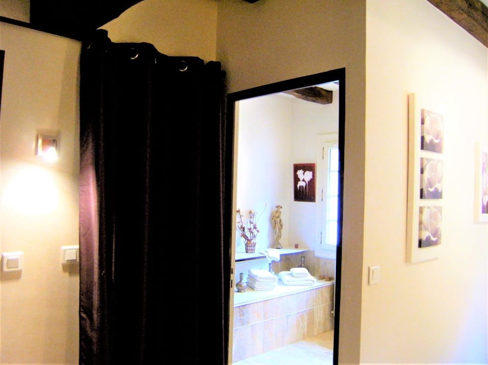 Shower, Bathroom, Bedroom