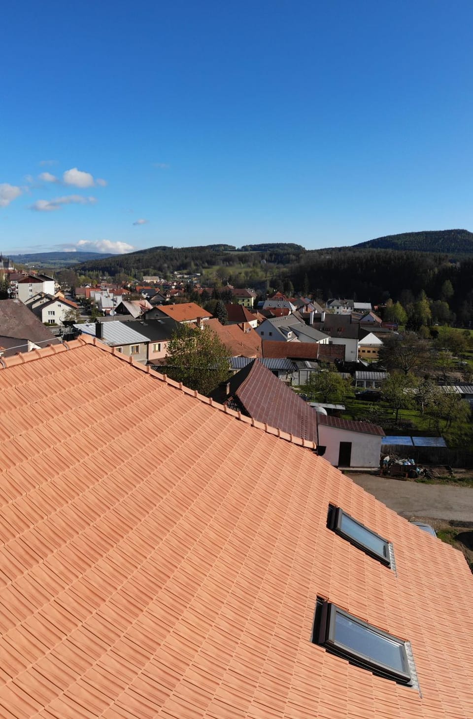 Spring, Day, Neighbourhood