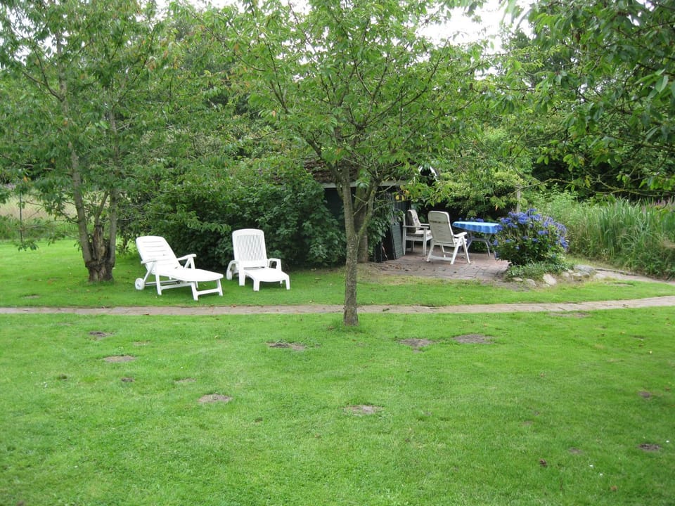 Ferienwohnung Hummel Apartment in Aurich