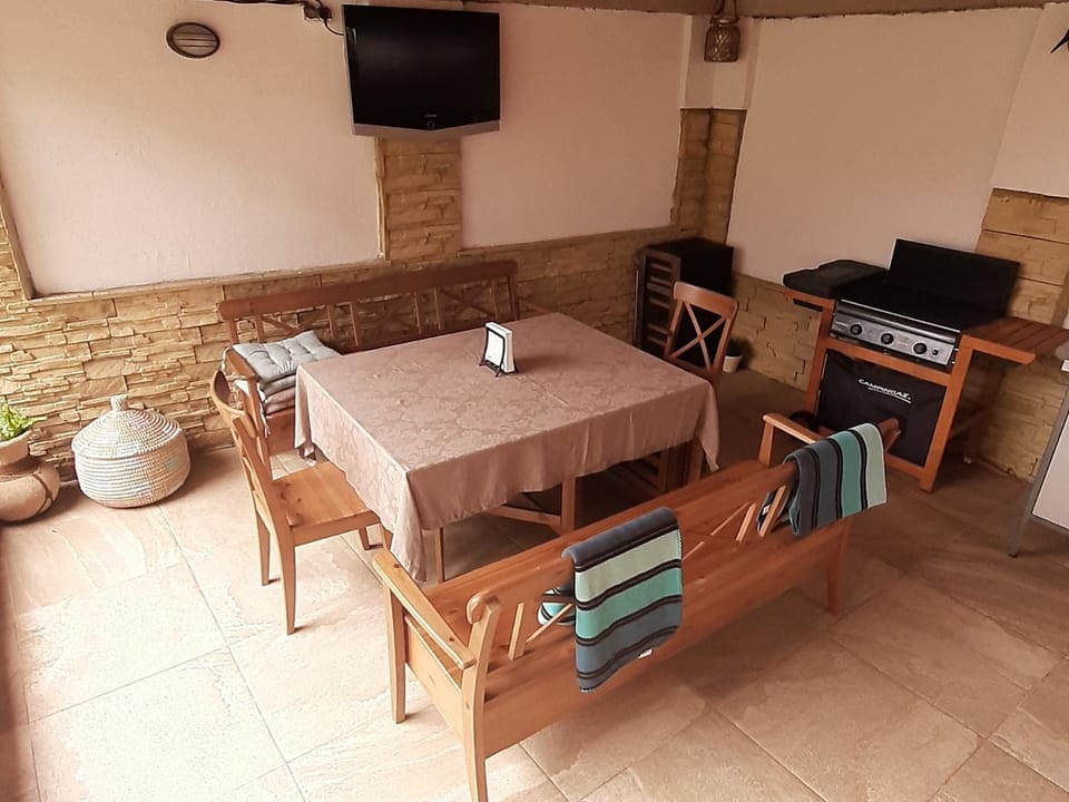 Къща за гости Чечев Villa in North Macedonia