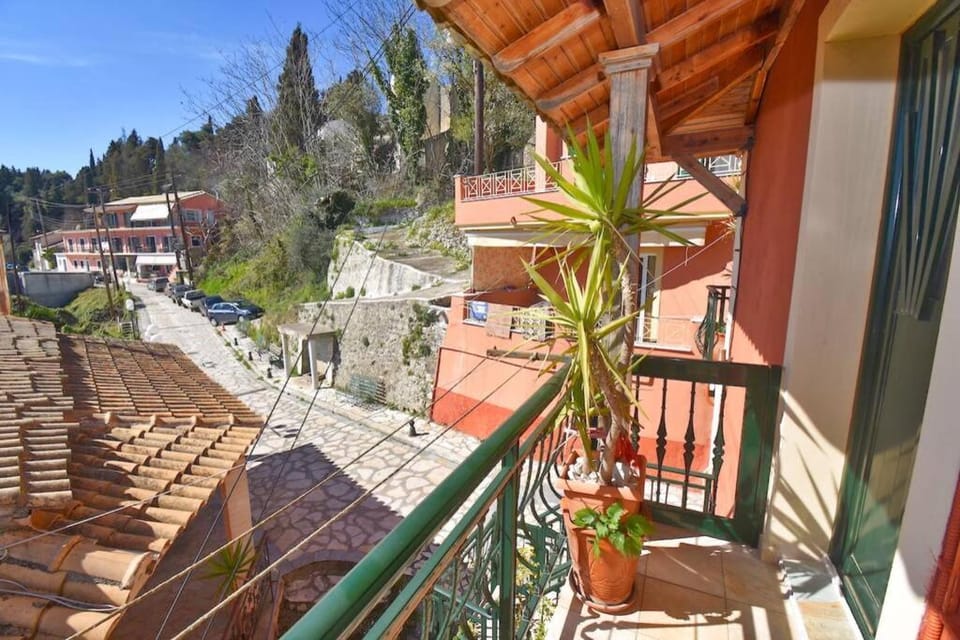 3BR Traditional House with Amazing View Apartment in Peloponnese, Western Greece and the Ionian