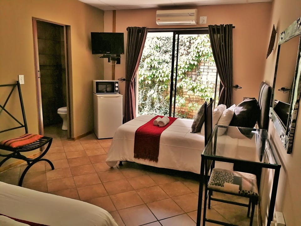 Bathroom, Photo of the whole room
