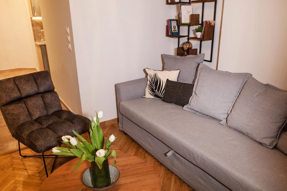 Central Comfy Modern Flat 2 bedrooms 2 bathrooms Apartment in Athens