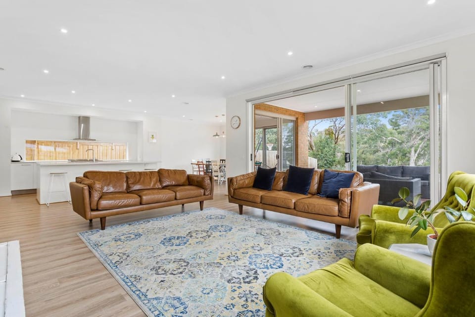 Corymbia Mount Martha House in Melbourne