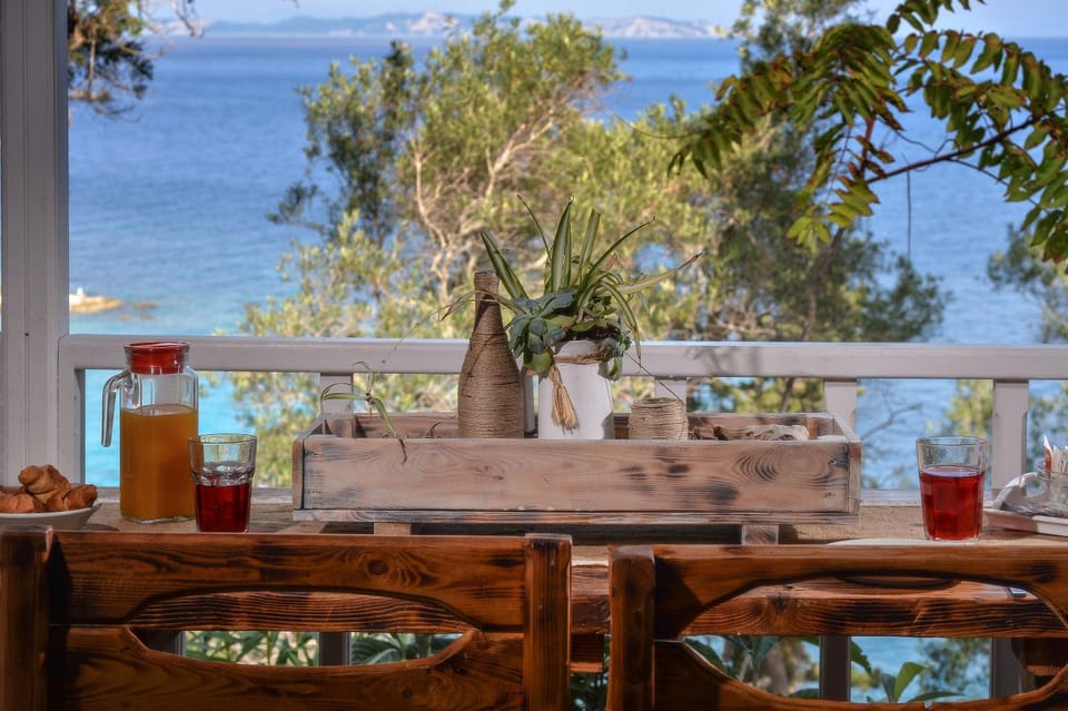 KATINA COTTAGE House in Peloponnese, Western Greece and the Ionian