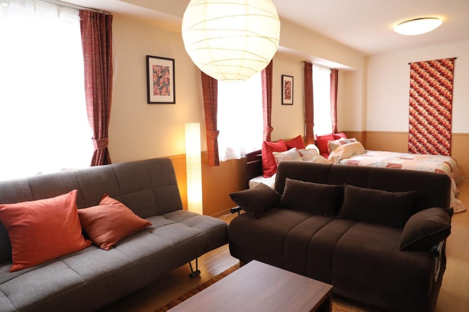 Living room, Photo of the whole room, Seating area, Bedroom