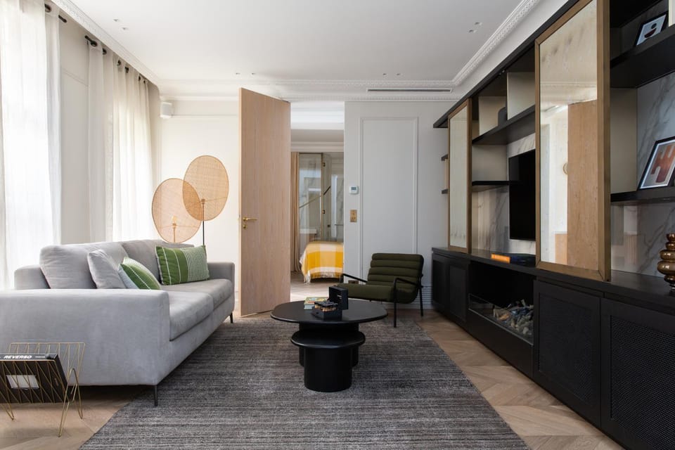HIGHSTAY - Luxury Serviced Apartments - Tuileries Garden Apartment in Paris