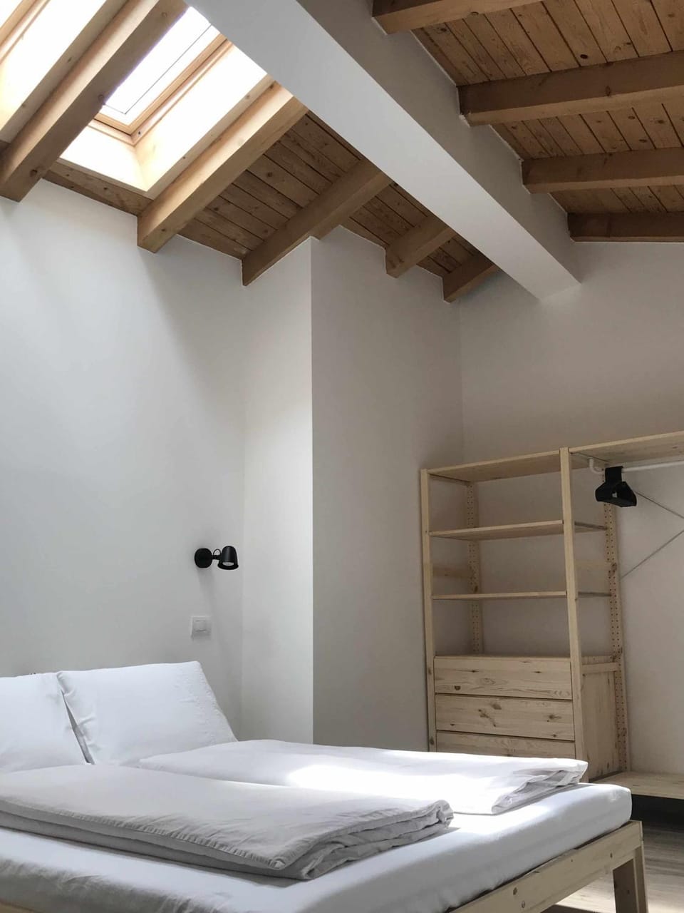 Bed, Photo of the whole room, Bedroom, wardrobe