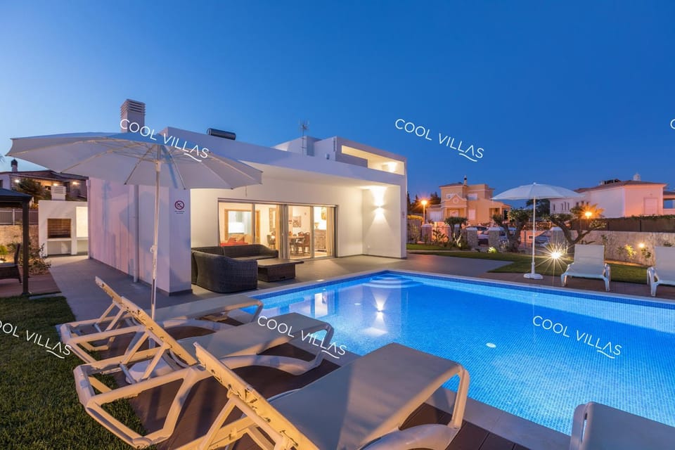 Night, Swimming pool