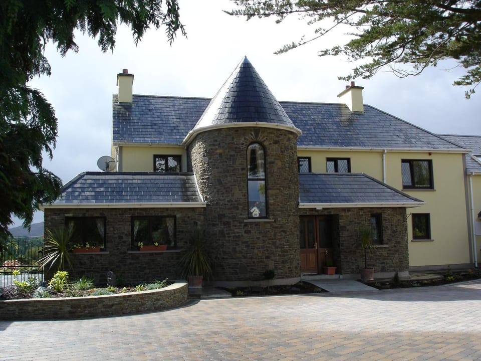 AbbeyCourt Kenmare Kerry Bed and Breakfast in Kenmare