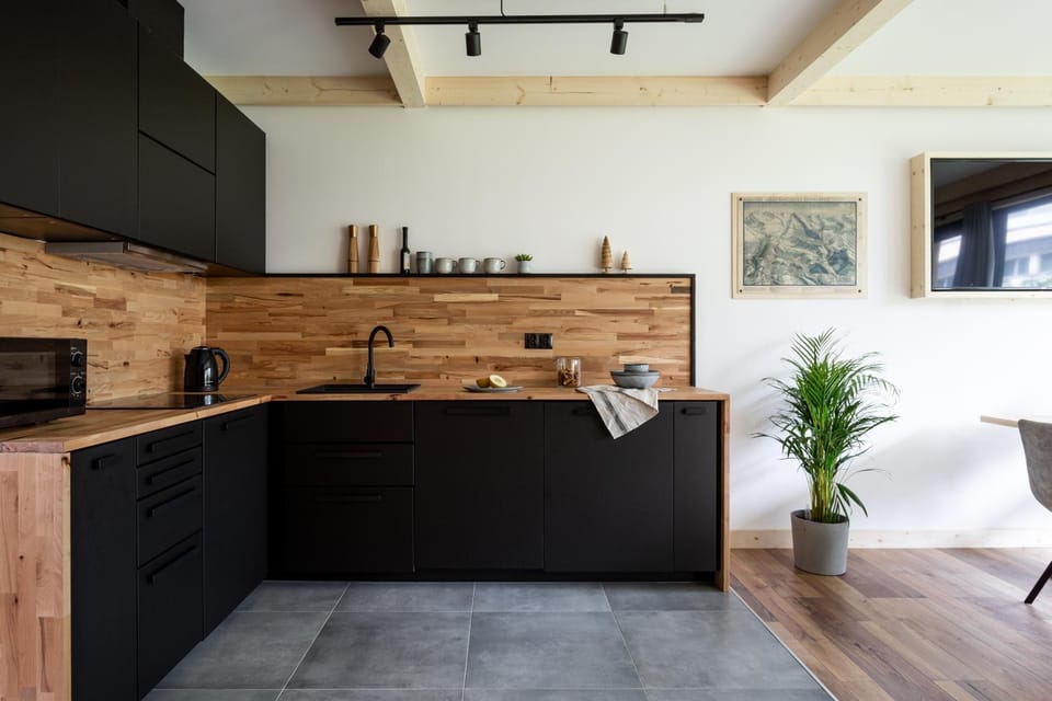 Kitchen or kitchenette