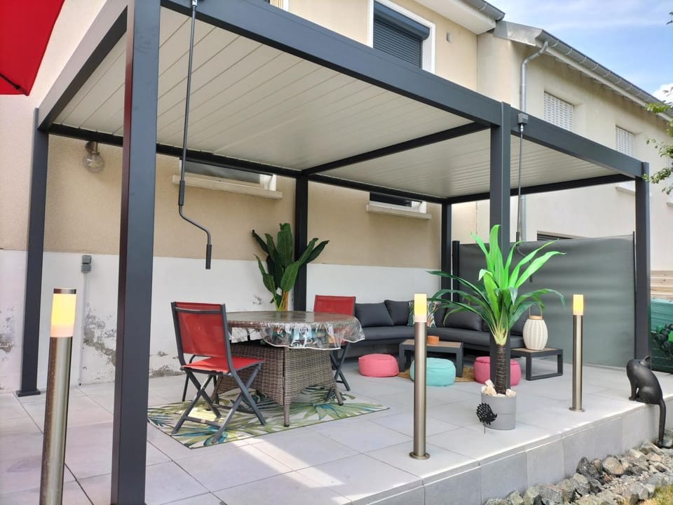 Studio très calme 5mn VICHY Vacation rental in Auvergne-Rhône-Alpes