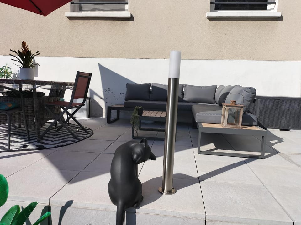 Studio très calme 5mn VICHY Vacation rental in Auvergne-Rhône-Alpes