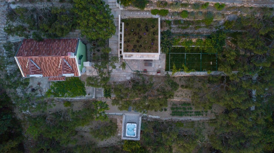 Property building, Natural landscape, Bird's eye view