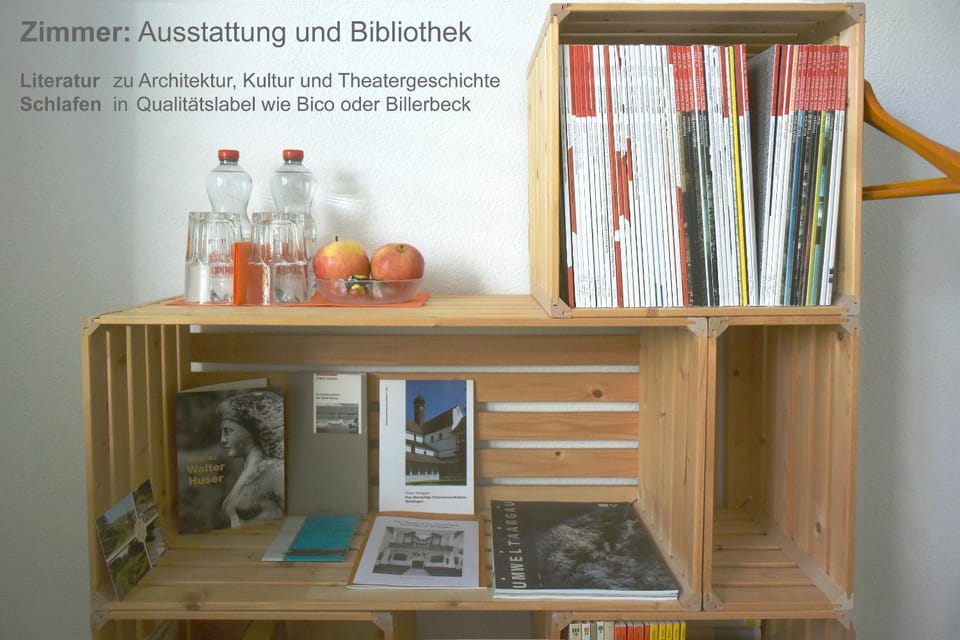 Library, Decorative detail