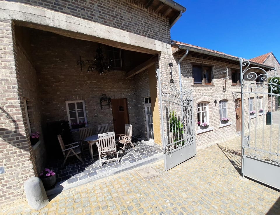Patio, Balcony/Terrace