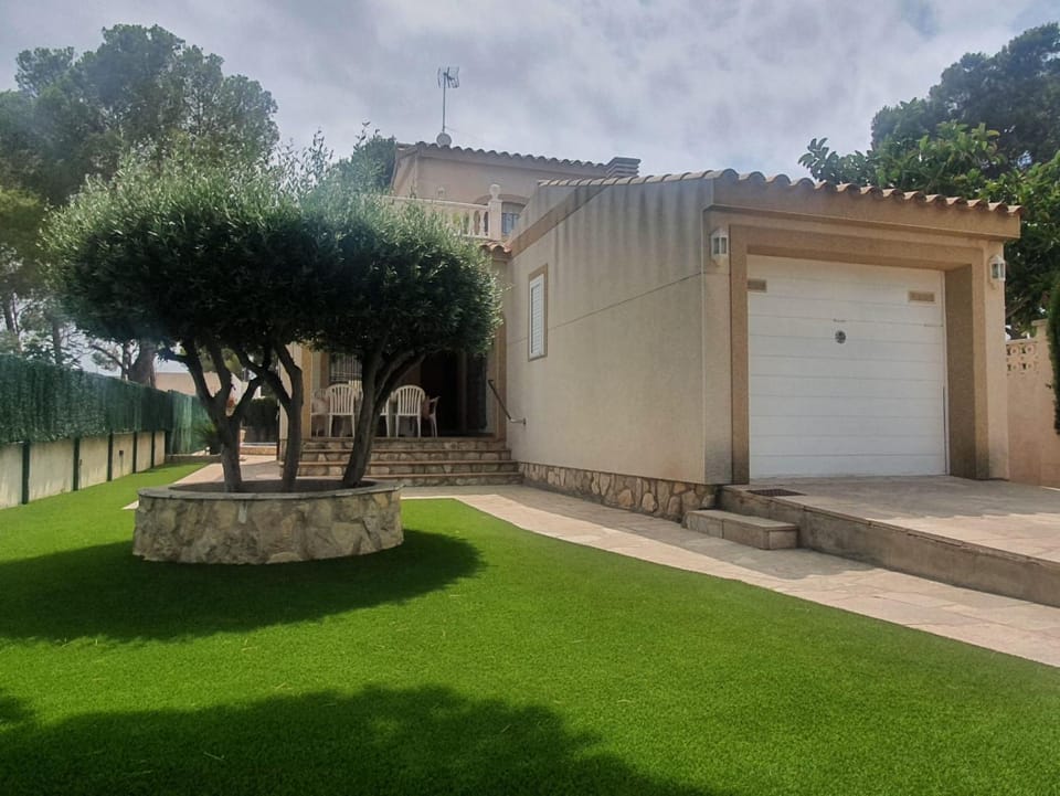 Villa Coco House in Baix Ebre