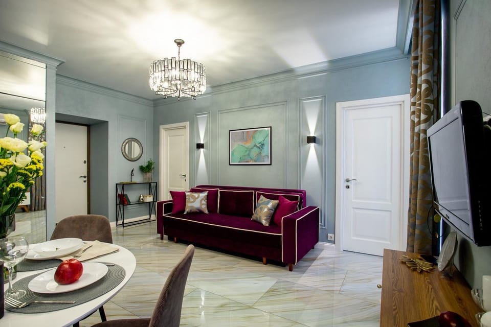 Студия-Люкс с двумя спальнями на Соборной Apartment in Ukraine