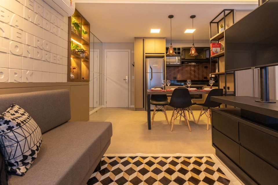 Luxuoso Apto Em Frente Ao Shopping Curitiba - Piscina, Academia e Sauna Apartment in Curitiba