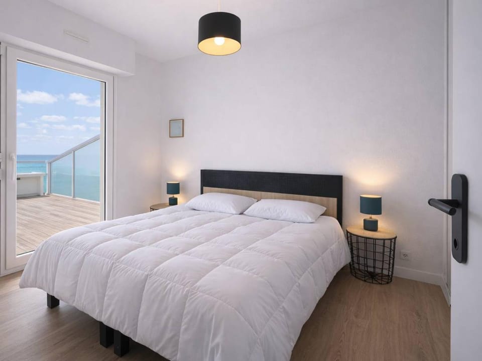 Appartement Trégastel: Vue mer, Parking privé, Petit chien admis. - FR-1-542-5 Apartment in Trégastel