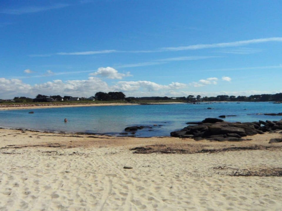 Maison rustique à Trégastel, proche plage, animaux admis - FR-1-542-15 House in Trégastel