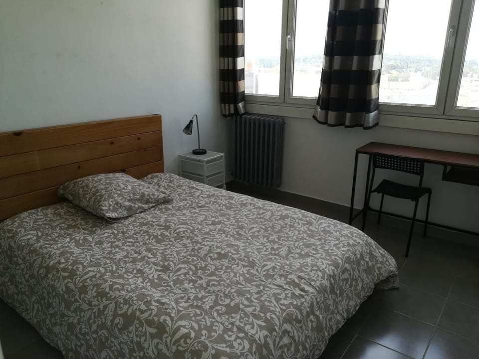 Tout confort Toulon centre appartement 3 chambres, vue sur la Rade Apartment in Toulon