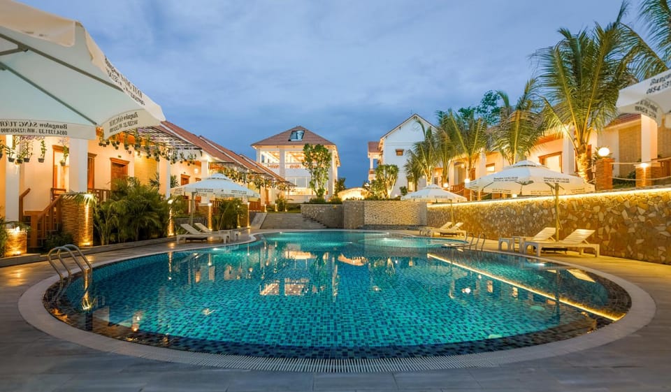 Property building, View (from property/room), Other, Garden view, Pool view, Swimming pool