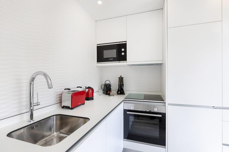 Modern Studio @ Palácio de Cristal Apartment in Porto