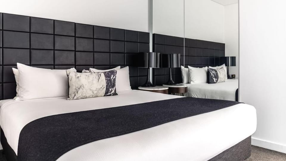 KozyGuru | Chatswood | Top Location Studio Apartment in Sydney